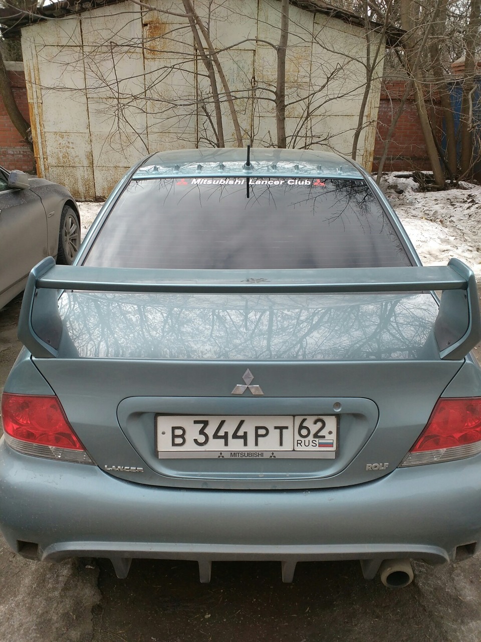 Какой лансер клуб без наклейки))) — Mitsubishi Lancer IX, 1,6 л, 2006 ...