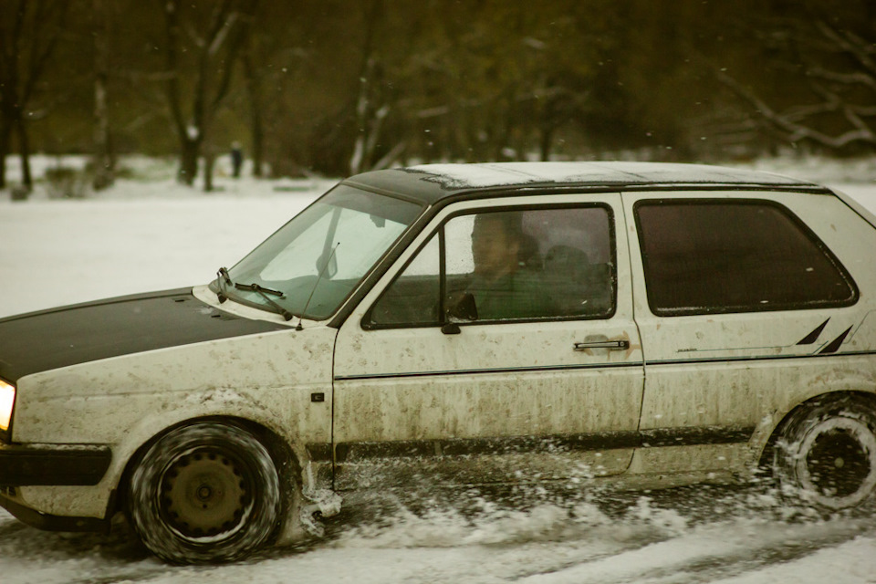 Токийский дрифт на переднем приводе ))) — Volkswagen Golf Mk2, 1,3 л ...