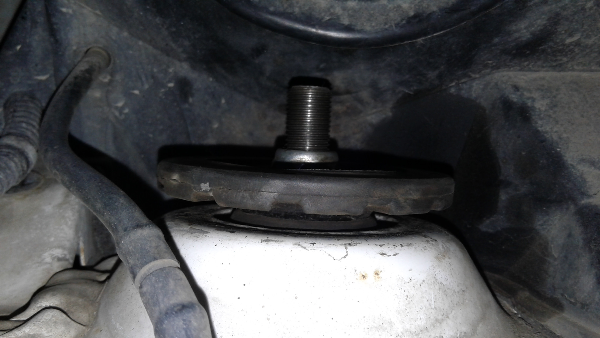 Замена стоек стабилизатора - Honda Fit (2G), 1,3 л, 2010 года своими руками DRIV