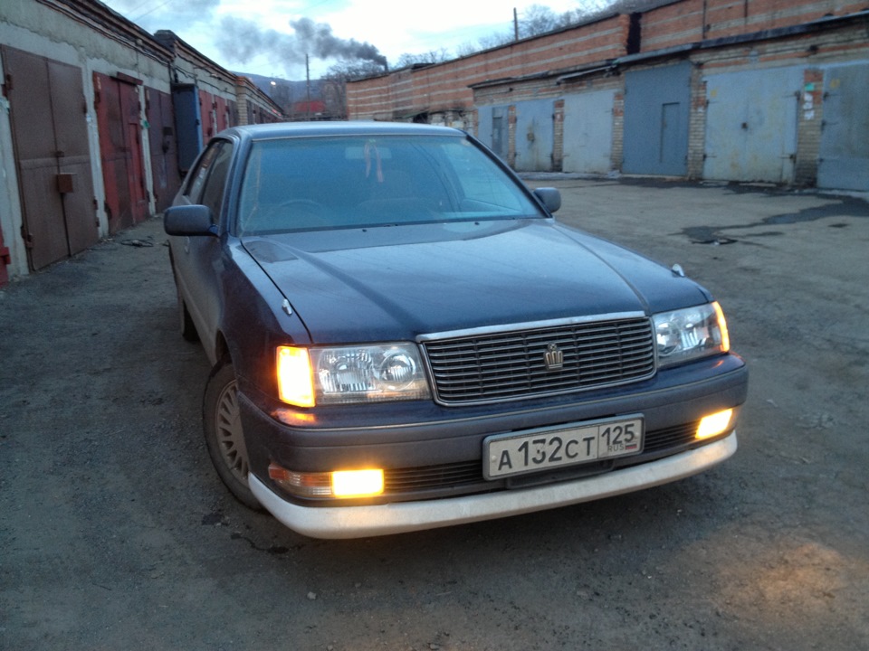toyota crown лампы на габариты toyota crown лампы на габариты