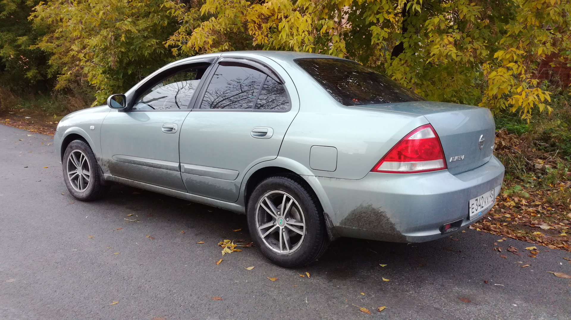 Almera r15. Ниссан Альмера Классик 195/65. Ниссан Альмера Классик 185/65r15. 195/60 R15 Almera Классик. Резина 195/65/15 на ниссанальмерамклассик.