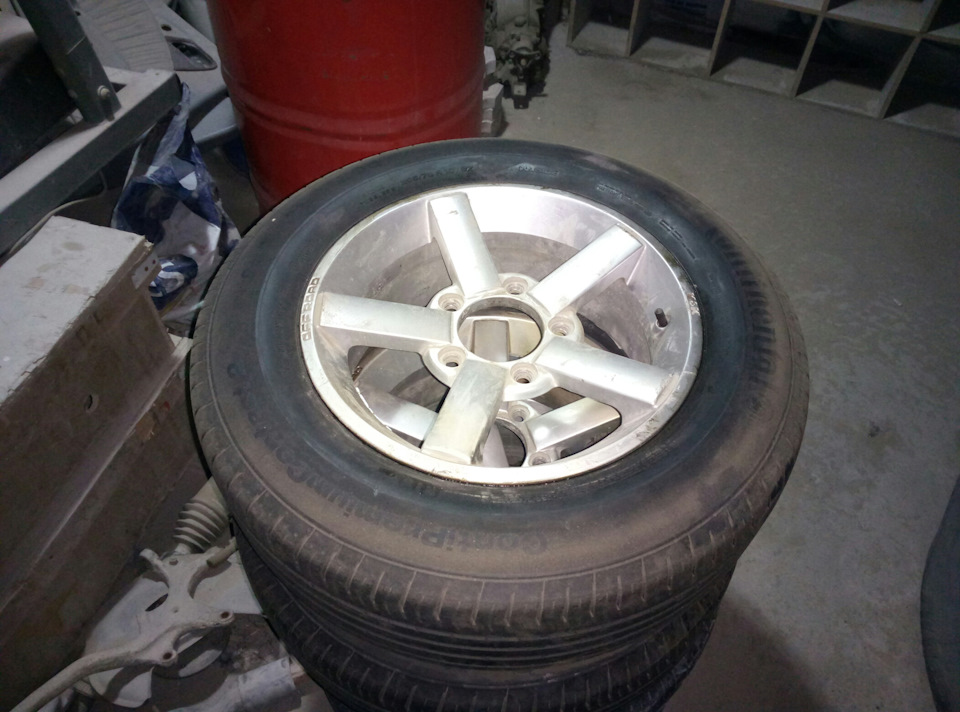 Встанет ли резина размерностью 205/70/16 на ниву?! — Lada 4x4 3D, 1,7 л ...