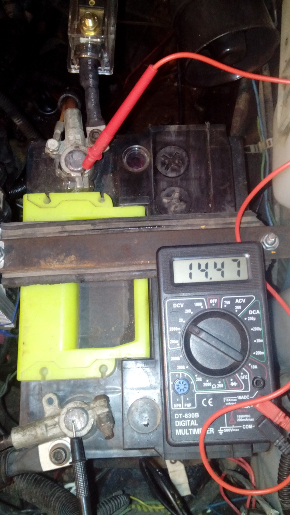 Установка трехуровневого регулятора напряжения. — Lada 21124, 1,6 л ...