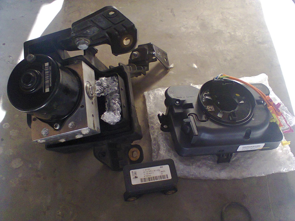 Замена ксеноновой лампы и новая посылка — Opel Astra H, 1,6 л, 2012 ...