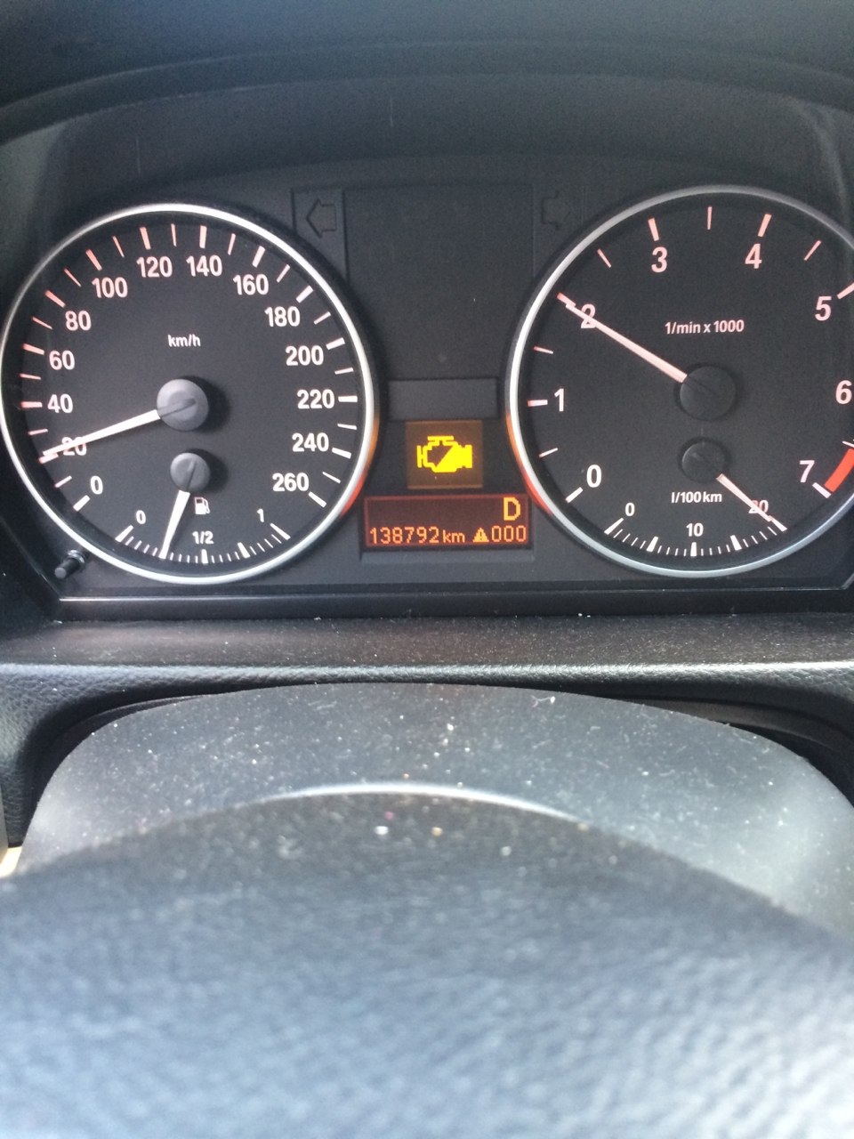 Херовый бензин — BMW 3 series (E90), 2 л, 2008 года | фотография | DRIVE2