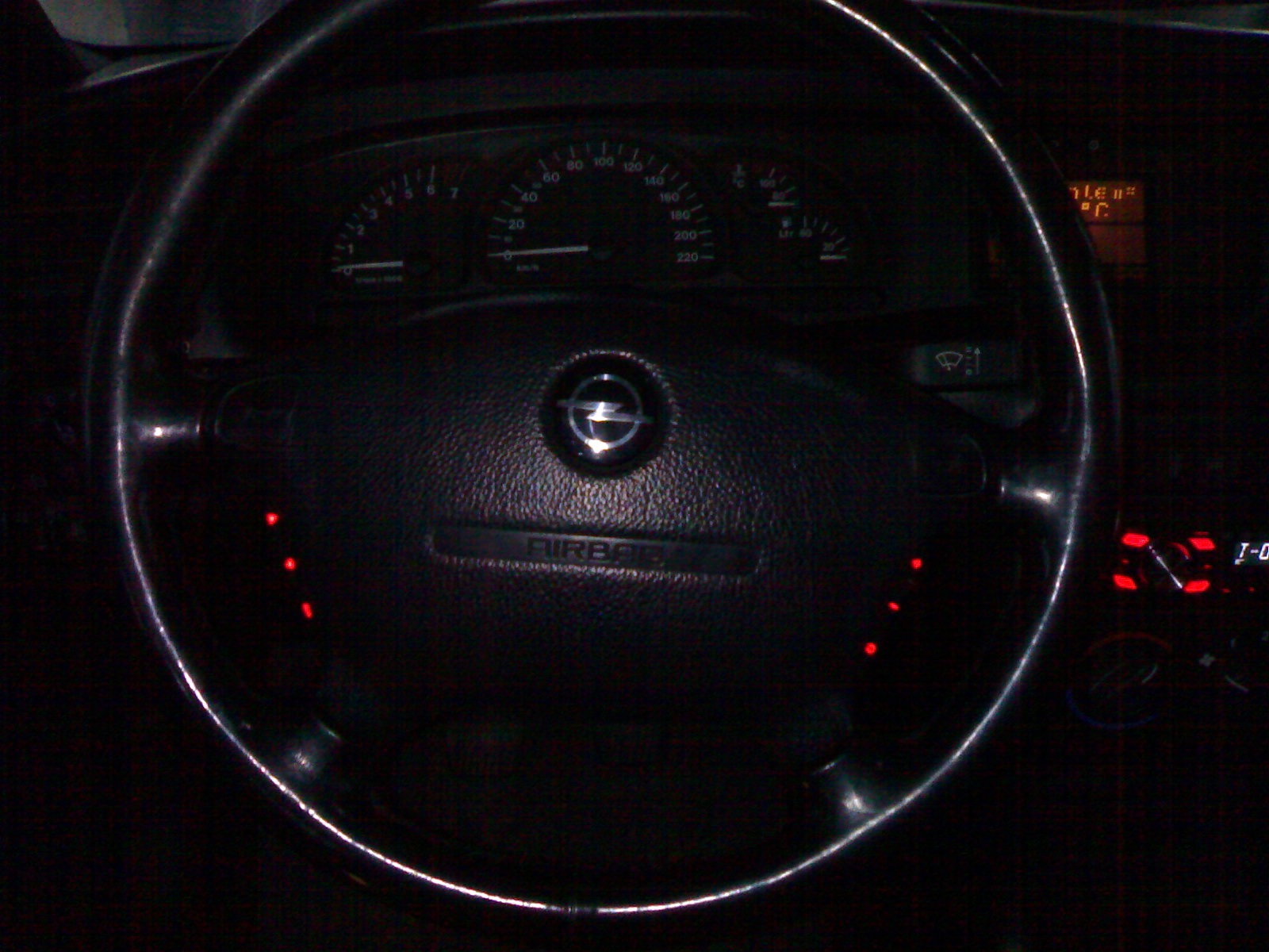 Подсветка опель вектра б. Подсветка руля Opel Vectra b. Опель Vectra кнопки на руле. Подсветка кнопок Опель Вектра б. Кнопки руля Опель Вектра с.