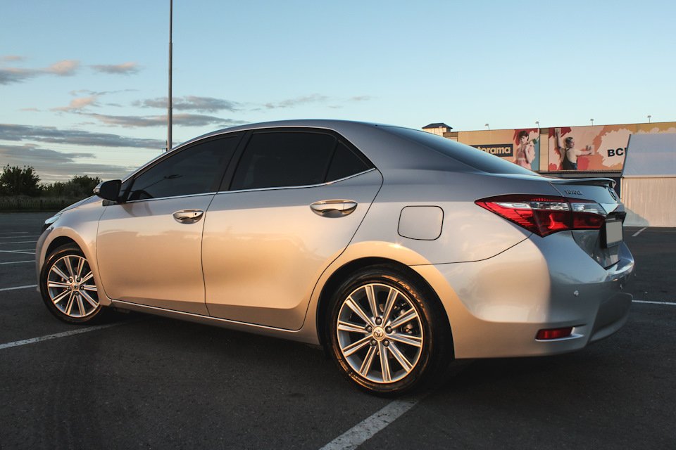 Toyota Corolla — Полировка, химчистка Тольятти на DRIVE2