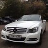 Коричневый авто с белыми дисками. Смотреть фото Коричневый авто с белыми дисками. Смотреть картинку Коричневый авто с белыми дисками. Картинка про Коричневый авто с белыми дисками. Фото Коричневый авто с белыми дисками