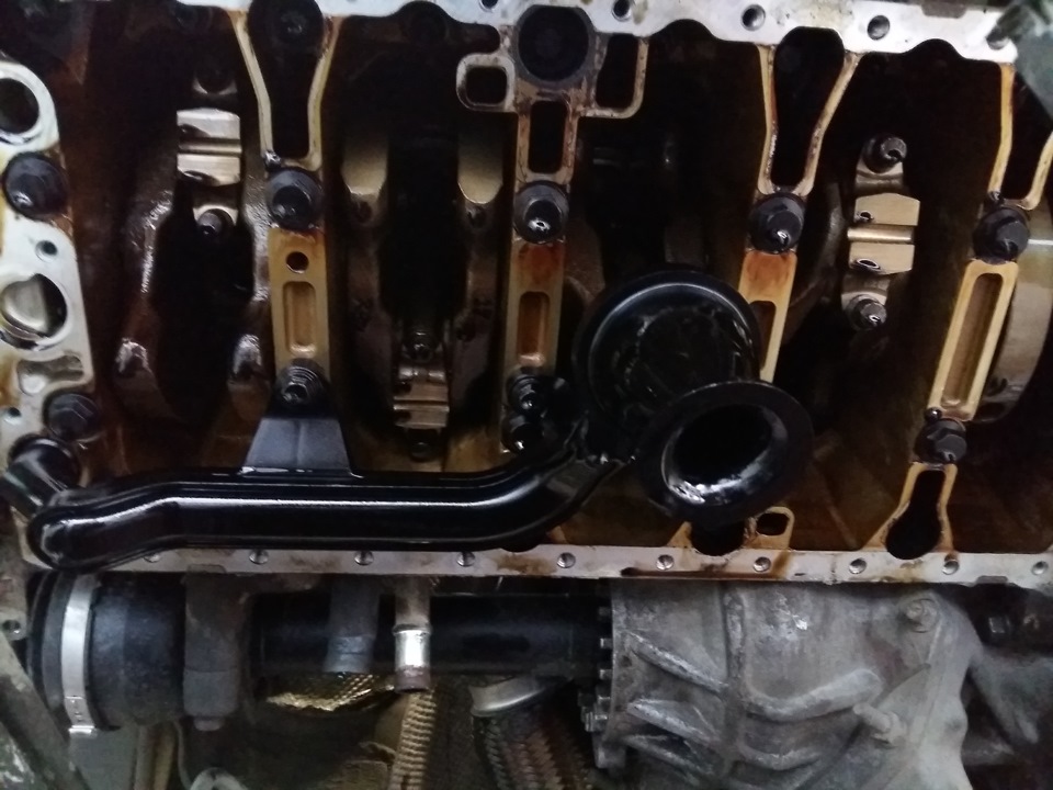 Фото в бортжурнале Volvo V70 R (2G)