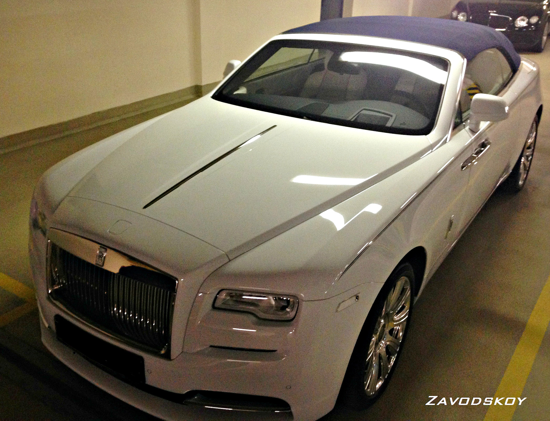 Осмотр ЛКП Rolls-Royce DAWN 2016 г.в. — DRIVE2