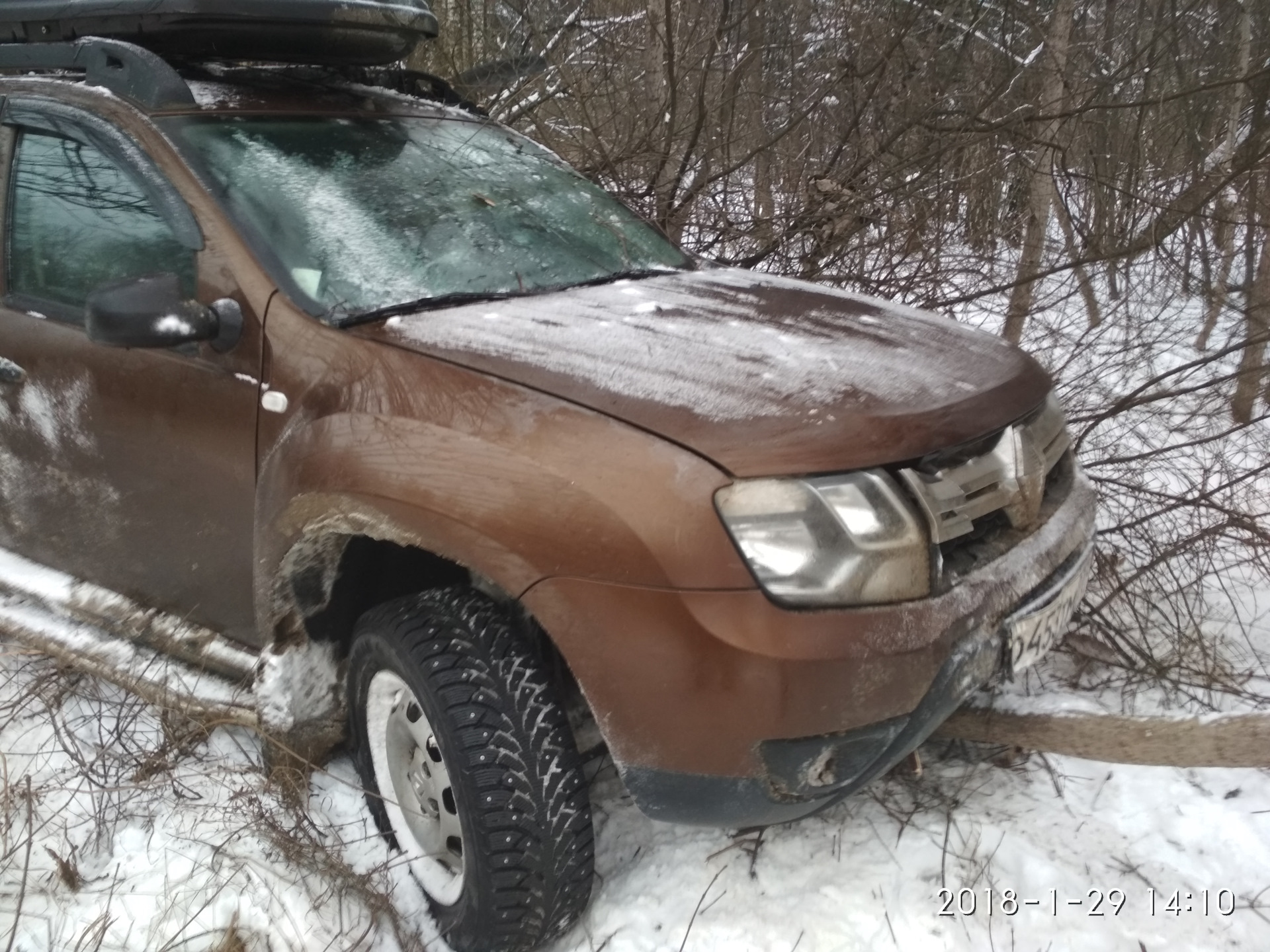 дтп ssangyong и nissan на бетонке