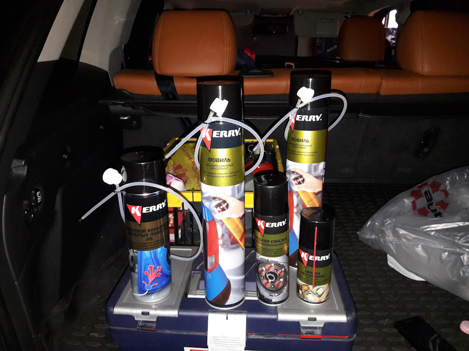 Фото в бортжурнале Jeep Grand Cherokee SRT-8 (WK)