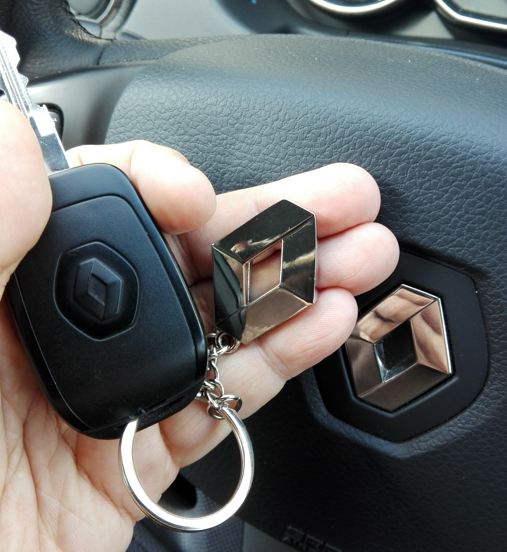 Renault Duster ключ