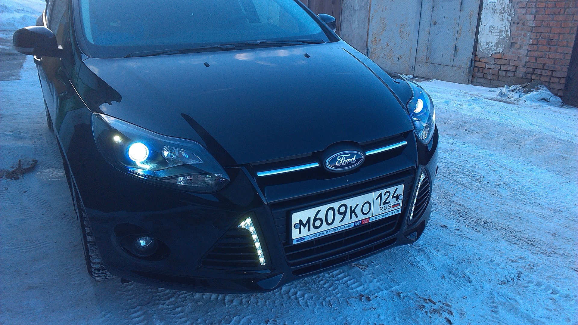 Ford Focus III Sedan 1.6 бензиновый 2012 | Черный VoronOK на DRIVE2