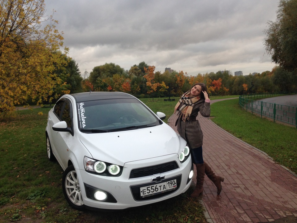 Снять лекало с лобового — Chevrolet Aveo Sedan (2G), 1,6 л, 2012 года ...