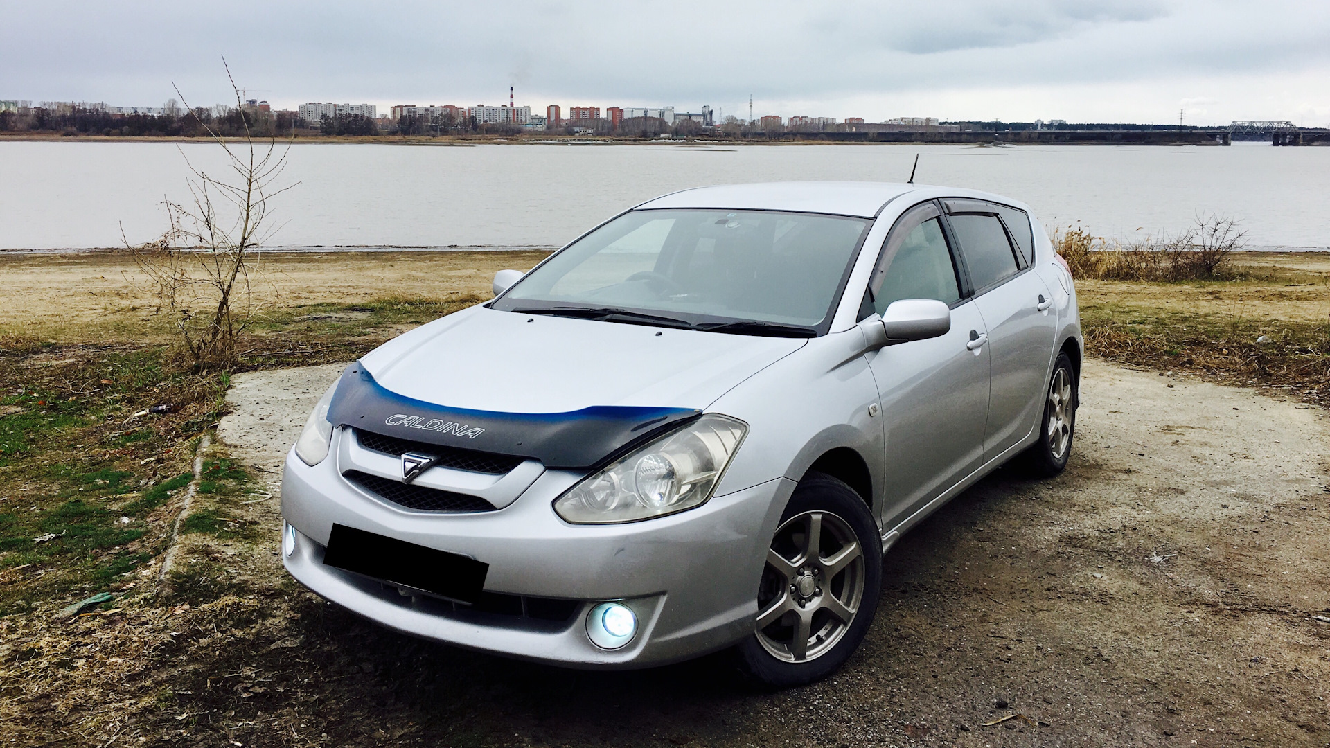 Toyota Caldina 2005