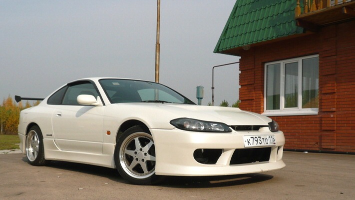 Nissan Silvia s15 2000