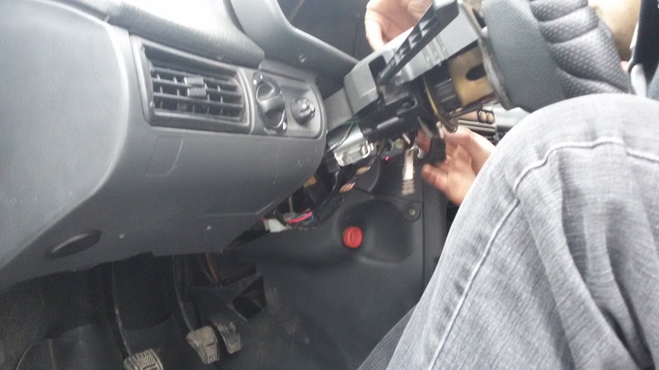 Поменял замок зажигания — Lada 21093i, 1,5 л, 2004 года | своими руками ...