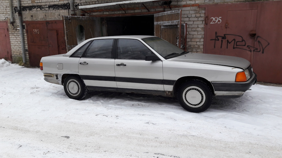 Oldenburg Audi audi 100 aus oldenburg drive2 Oldenburg Audi audi 100 aus oldenburg drive2