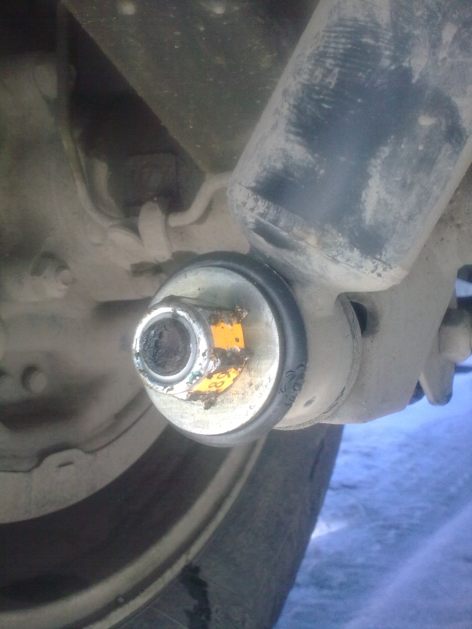 Вибрация--- меняю крестовину от Шеви нивы — Nissan Terrano II, 2,4 л ...