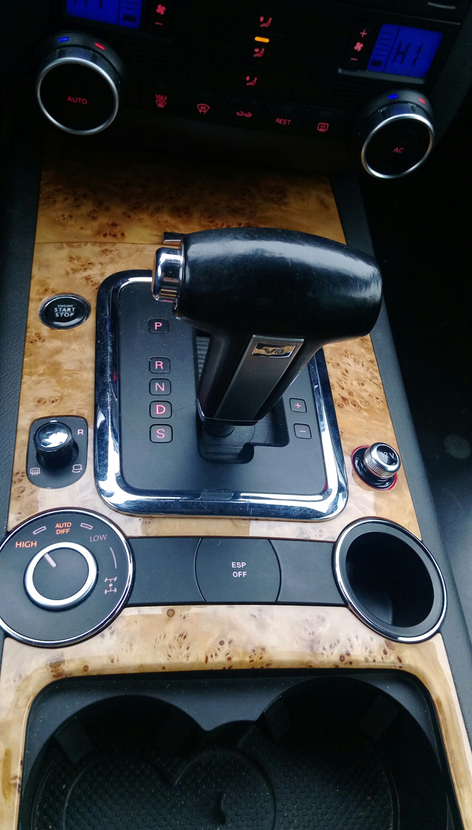 Заглушка прикуривателя — Volkswagen Touareg (1G), 3 л, 2009 года ...