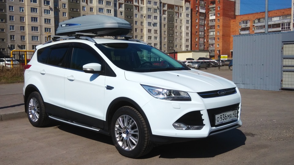 Ford Kuga White Tourer