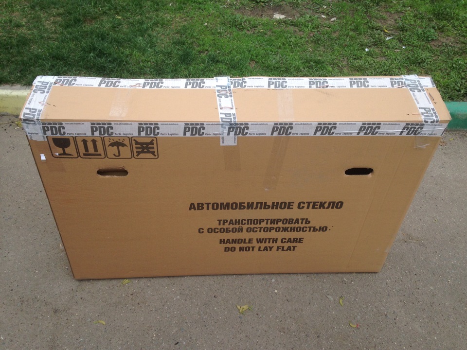 Установка стекла задней левой двери — Mitsubishi L200 (4G), 2,5 л, 2008 ...