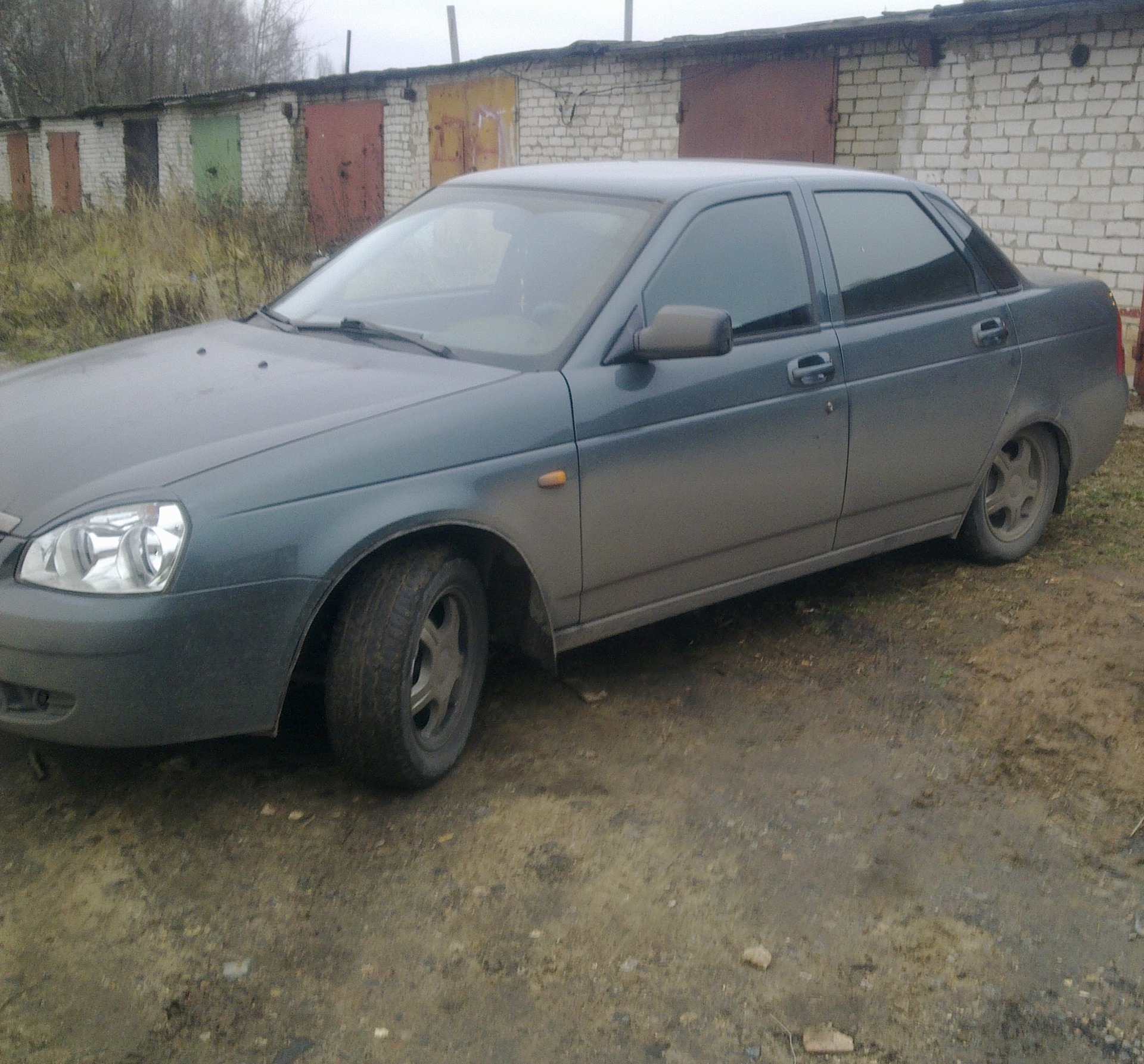 фотки у арены и "даг-тюнг"или 150 кг в багажнике — Lada Приора седан, 1 ...