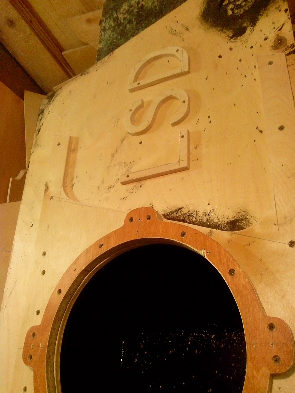 …короб под саб в крыло — Lada Приора универсал, 1,6 л, 2012 года ...