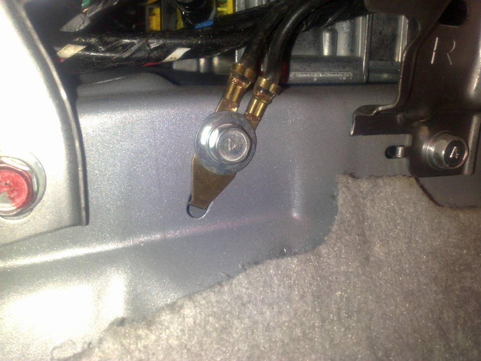 ebff9fas 960 дополнительный электрический отопитель салона ptc что это