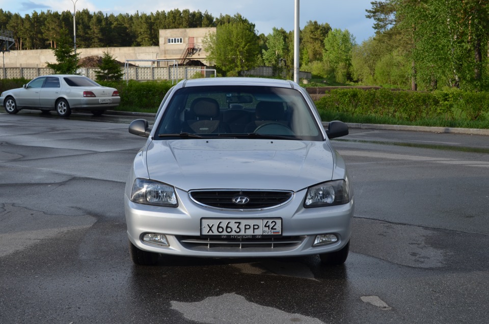 Фары хендай акцент. Hyundai Accent вид спереди. Покраска фар Хендай акцент. Фар Хендай акцент год.2020. Хендай акцент перед.