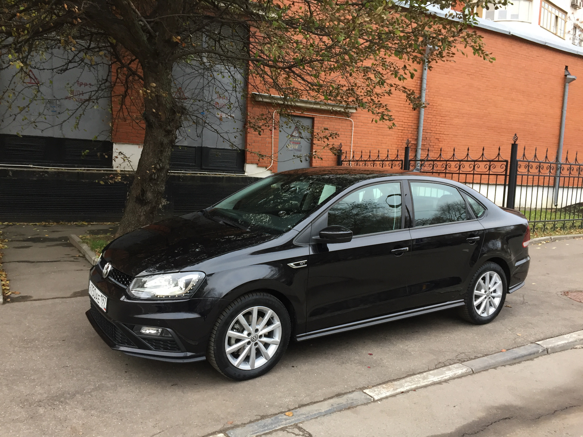 Volkswagen polo sedan 2010 черный. Volkswagen polo sedan 2011 чёрный. фольксваген поло седан черный. фольксваген поло 2014 черный. Volkswagen polo sedan 2010 черный.