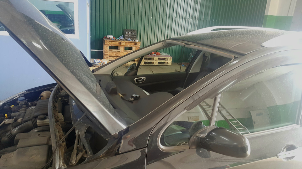 Замена лобового стекла — Peugeot 307 SW, 1,6 л, 2004 года | другое | DRIVE2