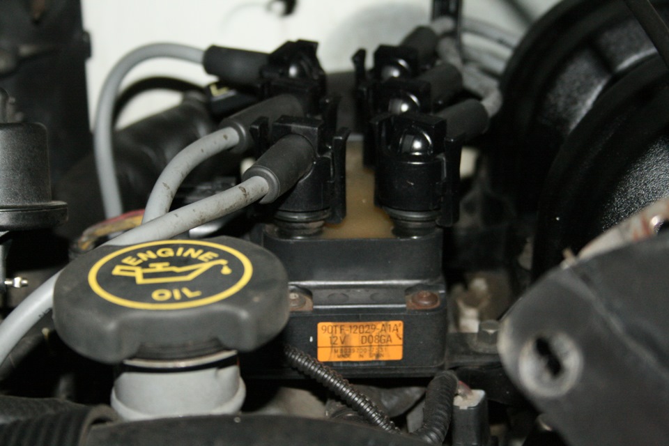 18 1 92. Свечные провода Форд эксплорер 2003. Высоковольтные провода для свечей Форд эксплорер 5. Бронепровода эксплорер 2. Форд эксплорер 1 расположение высоковольтных проводов.