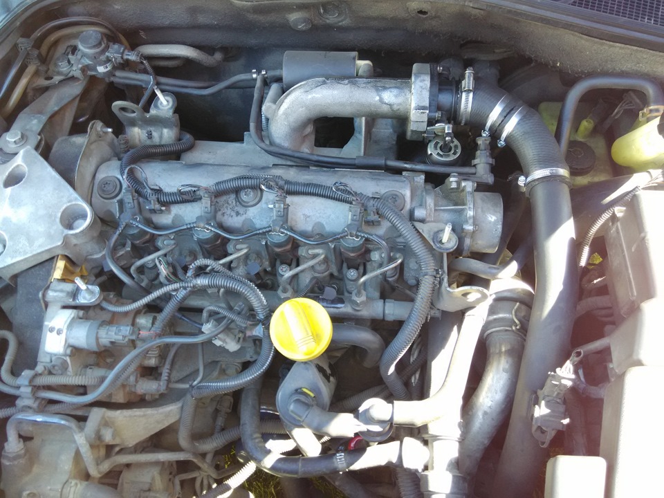 картоприемник лагуна 2. рено лагуна 2 на литье. Laguna 3 заслонка остановки двигателя 82 00 302 798. рено лагуна 2002. ремонт лагуны 2.