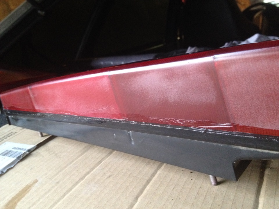 Тонирование задних фонарей красным лаком — Lada 21093i, 1,5 л, 2003 ...