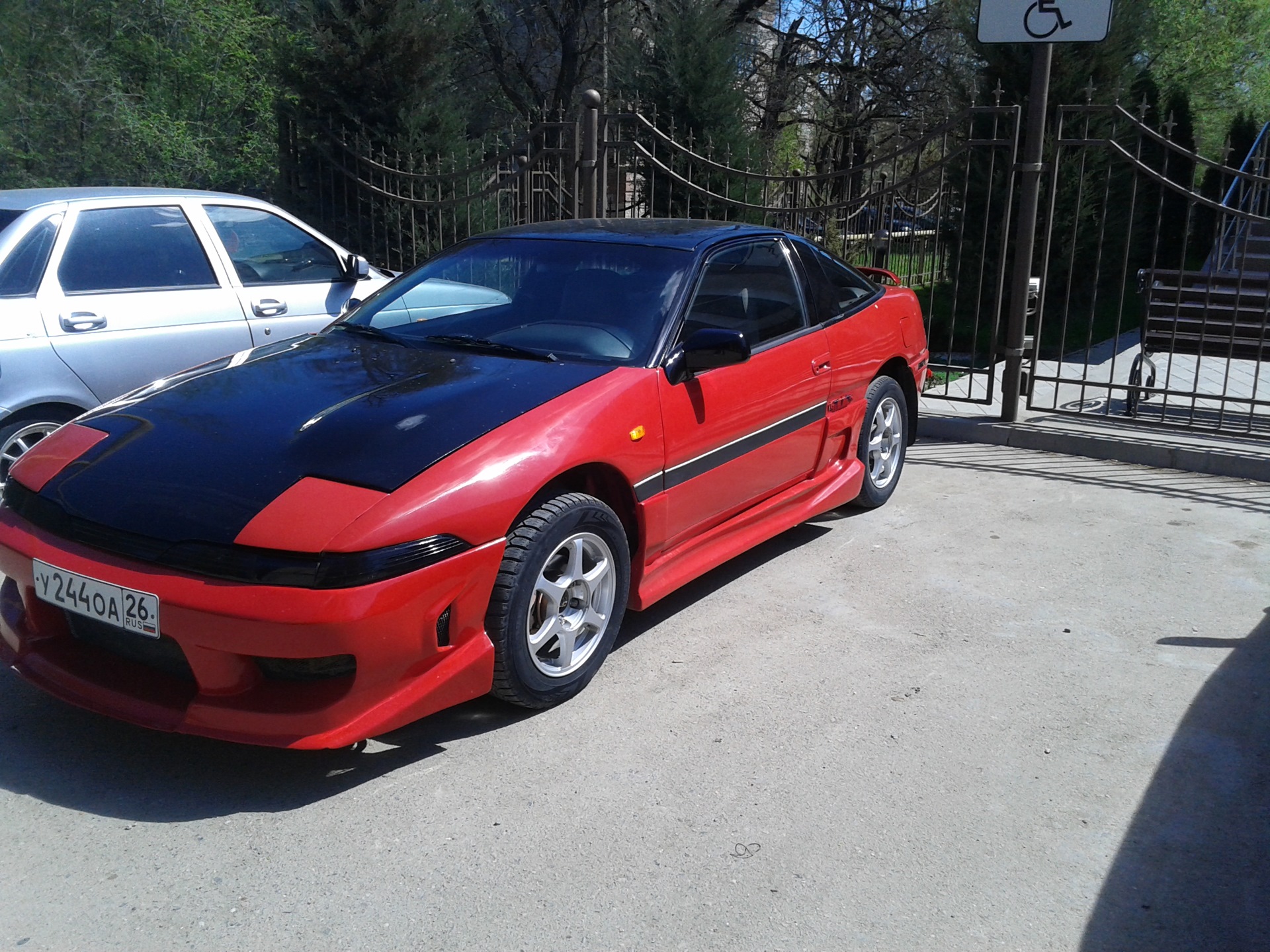 Mitsubishi eclipse 1.5. Mitsubishi Eclipse 1993. Mitsubishi Eclipse 1 1993. Митсубиси Эклипс 1993. Mitsubishi Eclipse 1993 года.