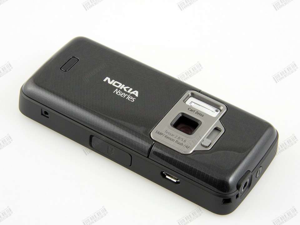 Nokia n82 1