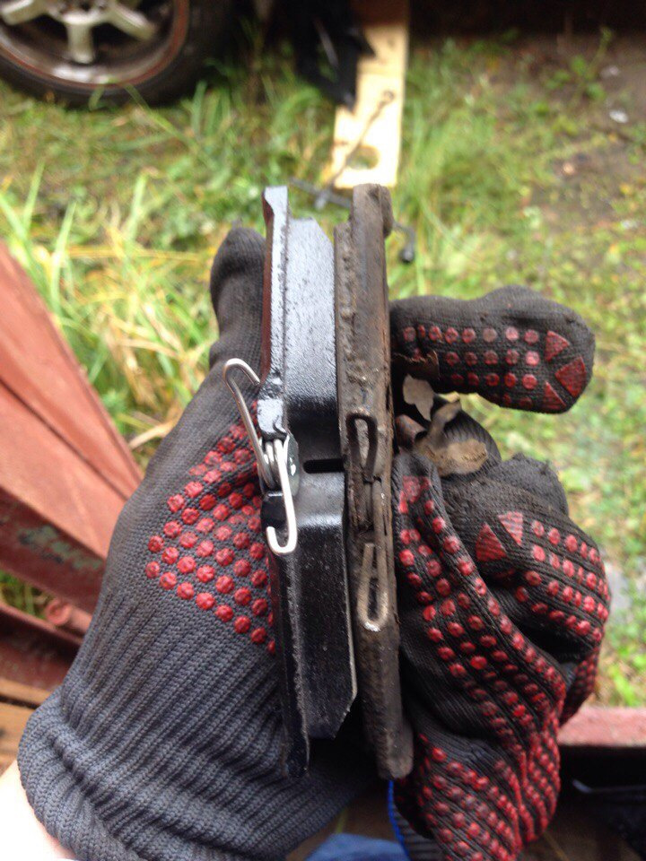 скрип передних колодок — Nissan Almera II (N16), 1,5 л, 2005 года ...