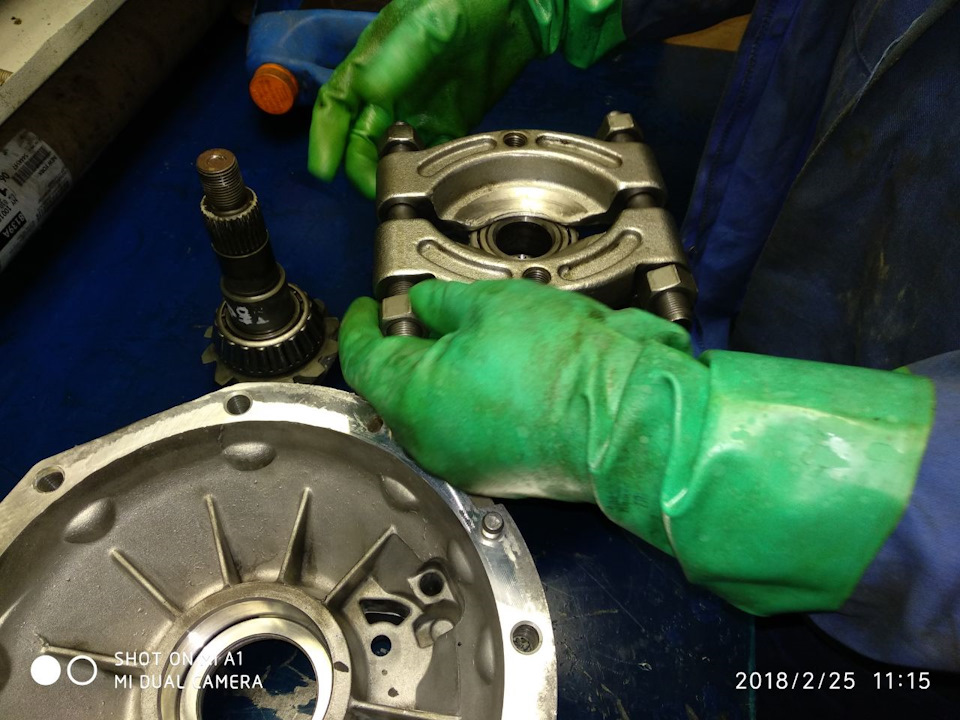 Потеет сальник переднего моста. Полный ребилд моста. — Cadillac ...