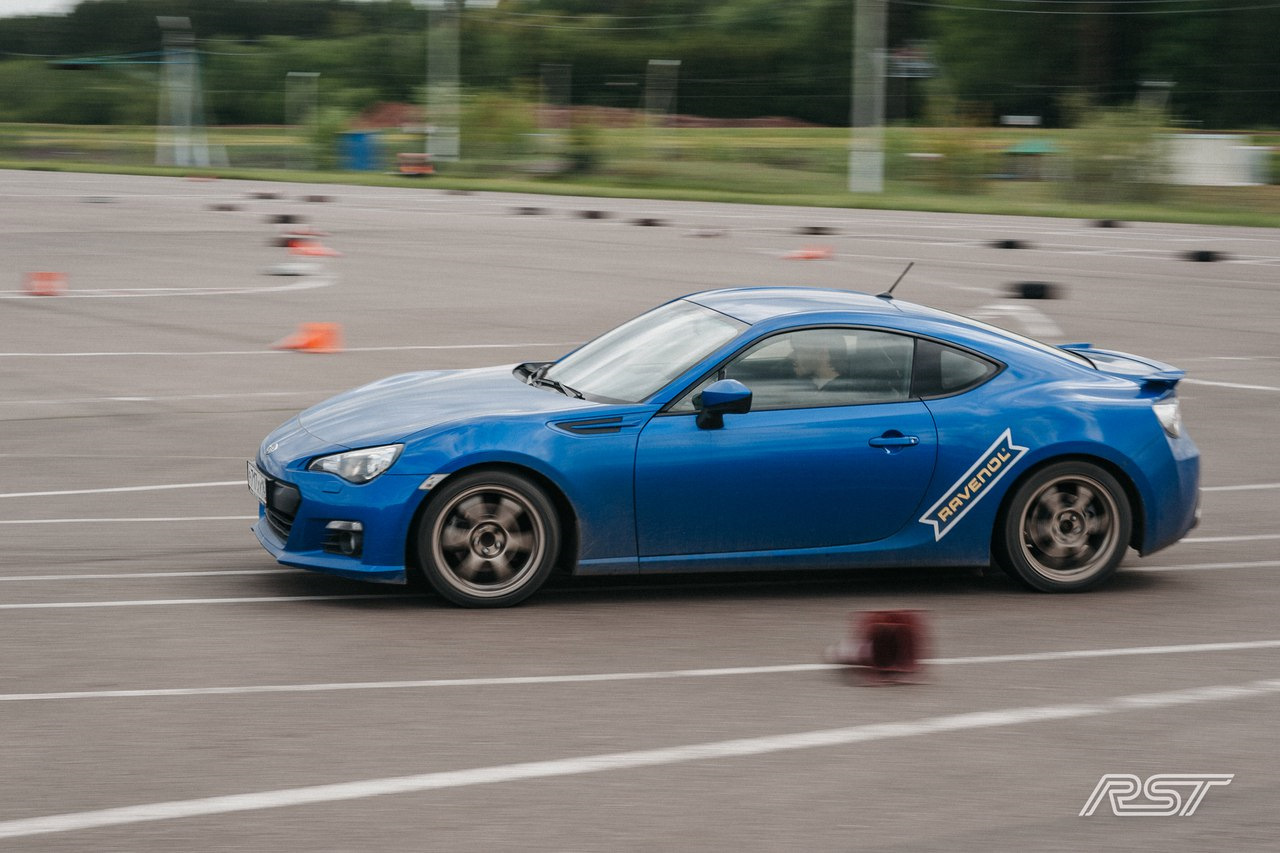 Subaru BRZ гоночная