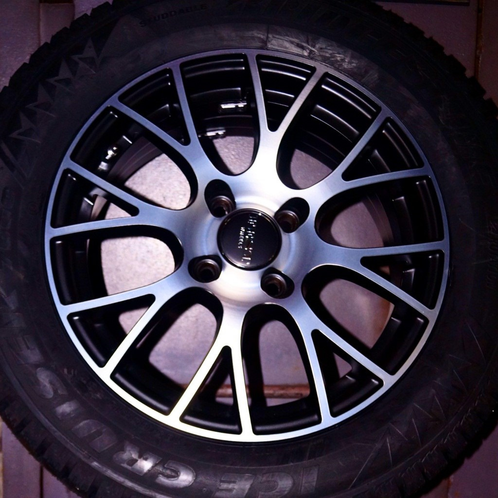 Зимнее литье на 15. Диски Fest Wheels r15. Диски Fest Неро. Диски Fest черные r15.