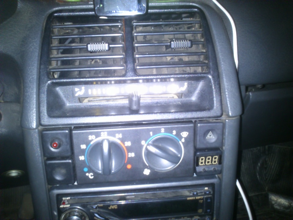 подсветка блока управления печки и регулировка заслонки. — Lada 21102 ...