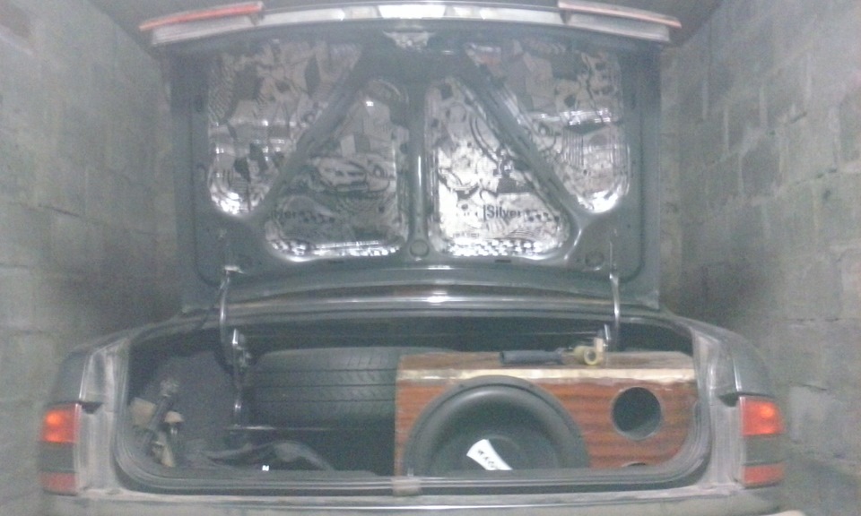Виброизоляция крышки багажника — ГАЗ 3110, 2,3 л, 2003 года | автозвук ...