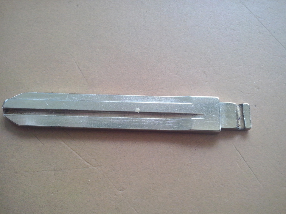 Ключ выкидуха — Great Wall Hover, 2 л, 2010 года | аксессуары | DRIVE2