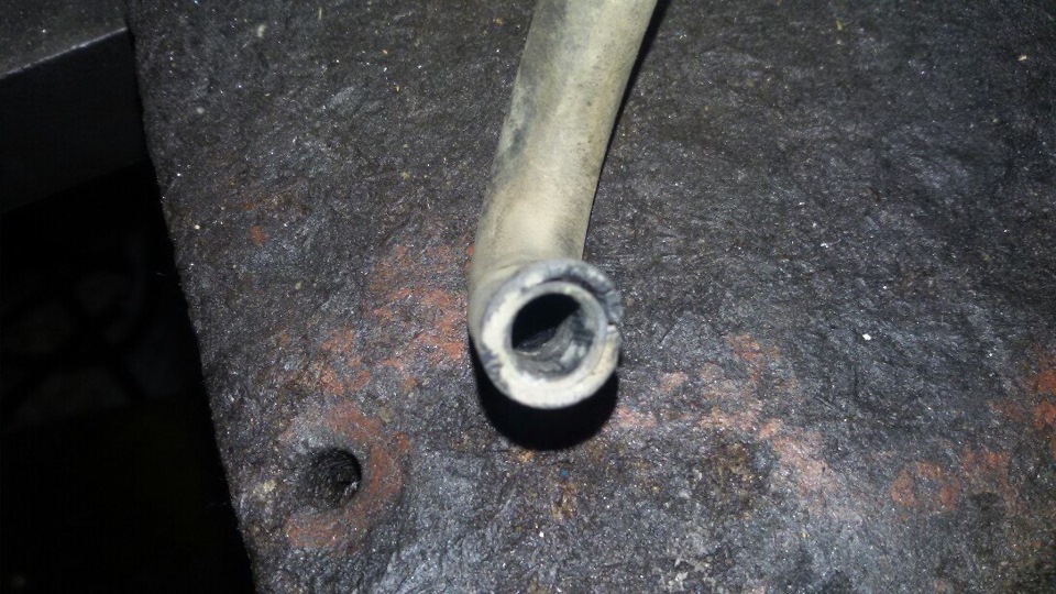 Egr датчик дэу матиз. ec95102s 960. Egr датчик дэу матиз фото. Egr датчик дэу матиз-ec95102s 960. картинка Egr датчик дэу матиз. картинка ec95102s 960. Всем привет! Итак очередная доработка.Не я первый не я и последний.Давненько хотель заглушить эту бодягу. Какает в ресивер и дроссель.Проштудировав интернет принялся за дело.Для начала скинул дроссель и почистил его. Не сказать что сильно но всё же.