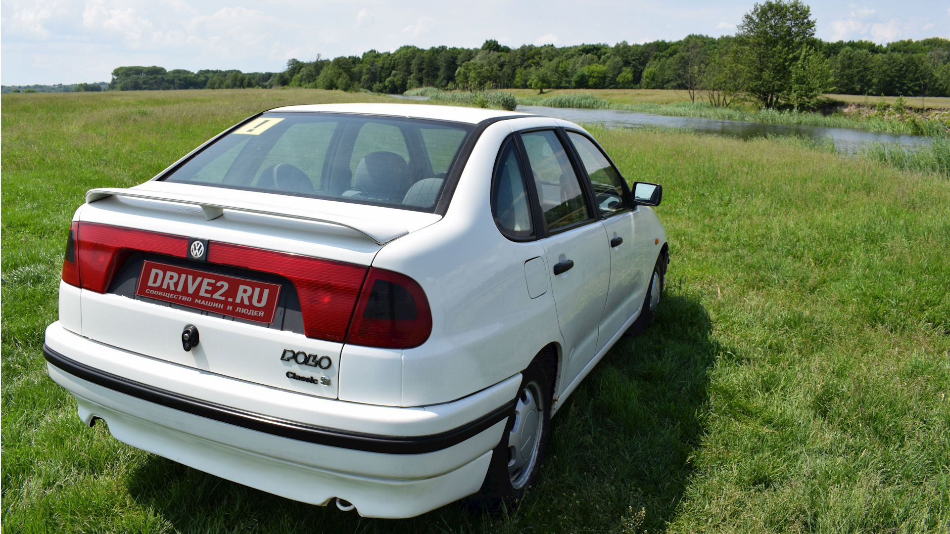 Volkswagen Polo Mk3 1.6 бензиновый 1996 | ◅Б̲е̲л̲а̲я̲ с̲т̲и̲х̲и̲я▻ на DRIVE2