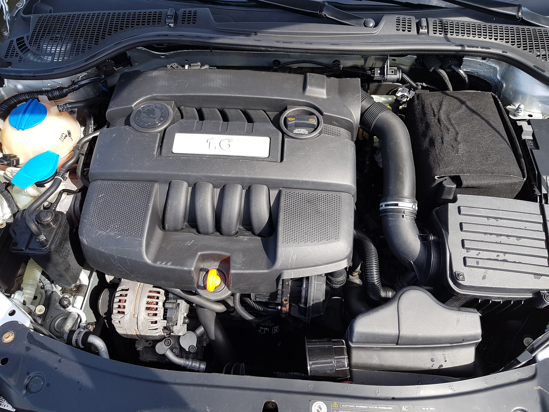 Купить шкода 1.4 турбо. 1.6 MPI мотор Octavia. Шкода двигатель 1.6 BSE. Шкода а5 двигатель 1.6 2008.