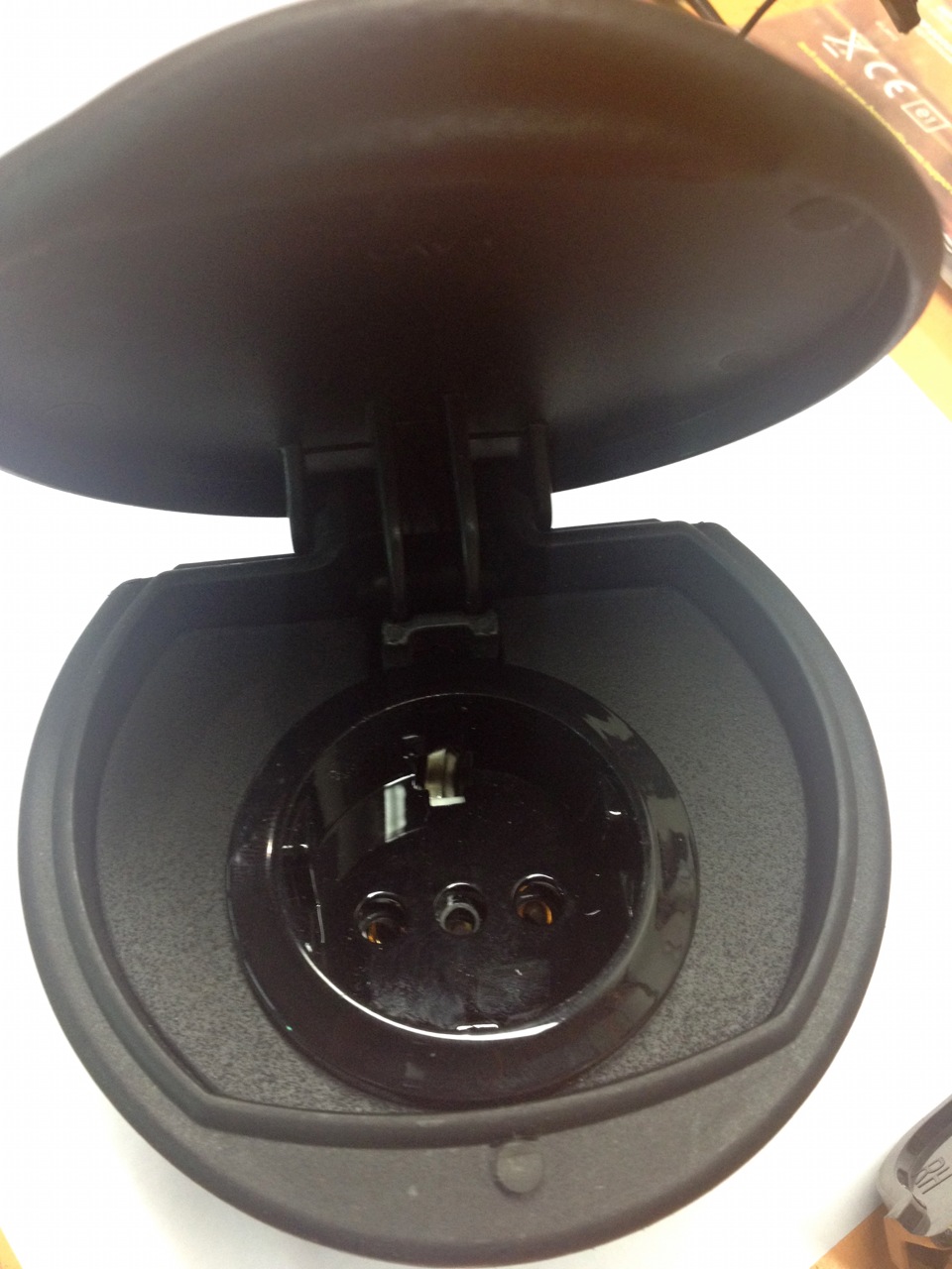Розетка в пепельнице — Jeep Wrangler (JK), 3,6 л, 2011 года ...