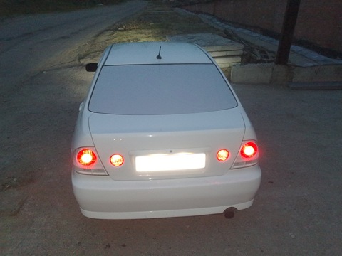 Белая тонировка! А вам слабо?) — Toyota Altezza, 2 л, 1999 года ...